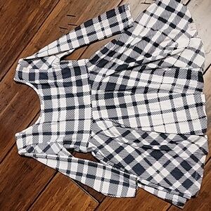 Omi Jo size 2 navy and off white plaid dress